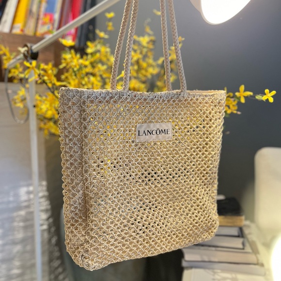 Lancôme travel size gifts set - Picture 2 of 3